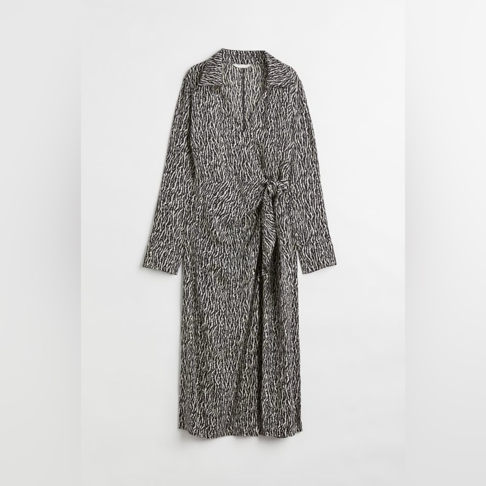 HM Satin Wrap-front Midi Dress Black and White M